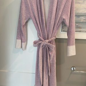 NWOT Natori French Terry 42” robe in lilac size medium 🌸
